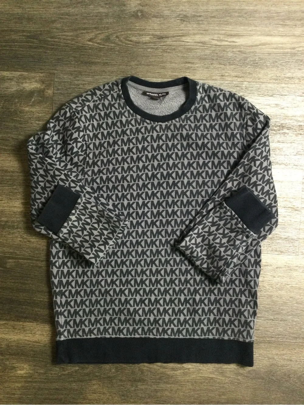 Michael Kors Women’s Gray and Black Logo Crewneck Sweater